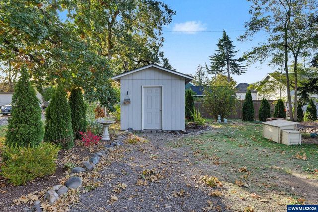 1790 Lee St SE, Salem, OR 97302