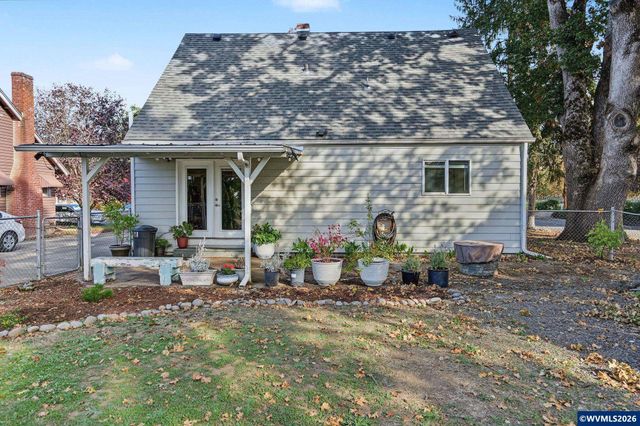 1790 Lee St SE, Salem, OR 97302