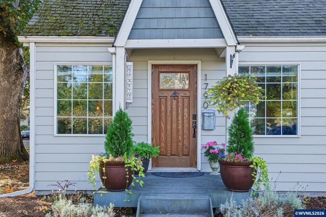 1790 Lee St SE, Salem, OR 97302