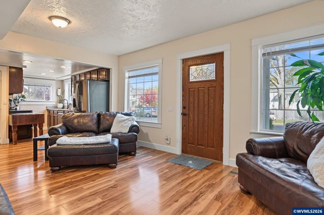 1790 Lee St SE, Salem, OR 97302