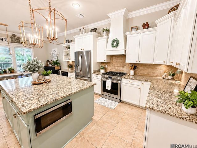 18059 Old Reserve, Prairieville, LA 70769