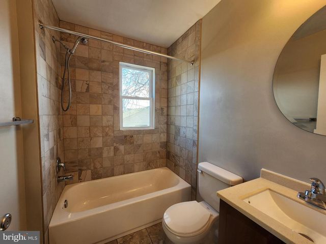 1737 EASTERN BLVD, Essex, MD 21221