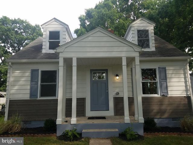 1737 EASTERN BLVD, Essex, MD 21221