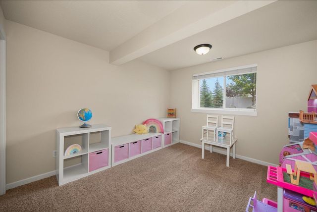 5503 S Oakridge Dr, Spokane, WA 99224