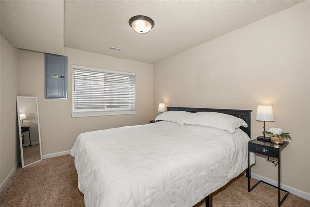 5503 S Oakridge Dr, Spokane, WA 99224