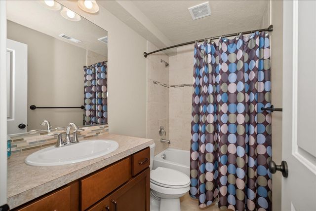 5503 S Oakridge Dr, Spokane, WA 99224