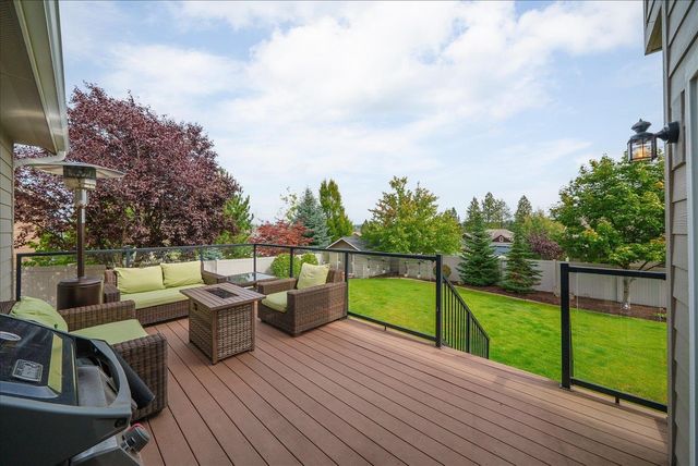 5503 S Oakridge Dr, Spokane, WA 99224