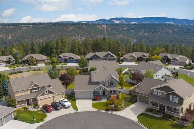 5503 S Oakridge Dr, Spokane, WA 99224