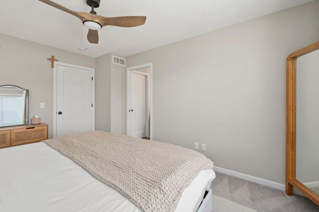 1520 Southpoint Drive, Hudson, WI 54016