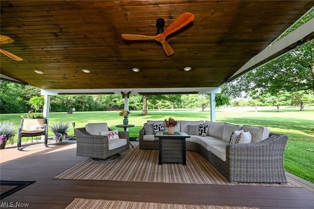 2180 N Revere Road, Akron, OH 44333