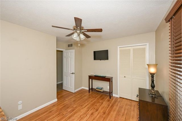 2180 N Revere Road, Akron, OH 44333