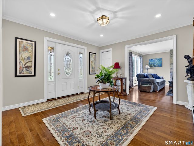 14 Bradford Road, Stonington, CT 06378