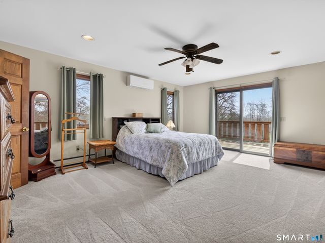 14 Bradford Road, Stonington, CT 06378
