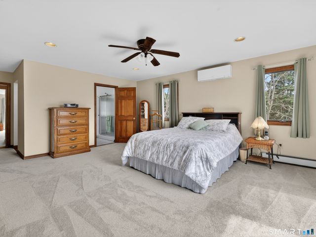 14 Bradford Road, Stonington, CT 06378