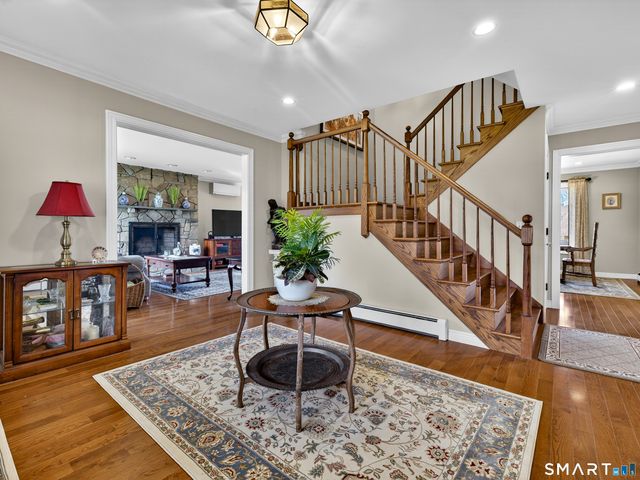 14 Bradford Road, Stonington, CT 06378
