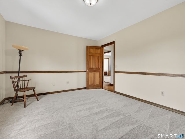 14 Bradford Road, Stonington, CT 06378