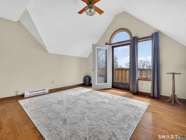 14 Bradford Road, Stonington, CT 06378