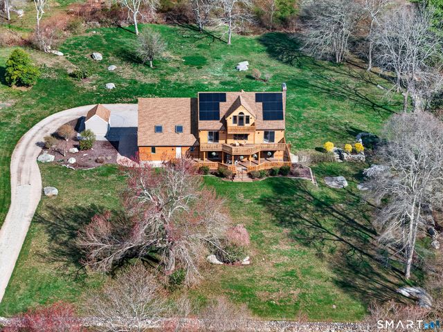 14 Bradford Road, Stonington, CT 06378