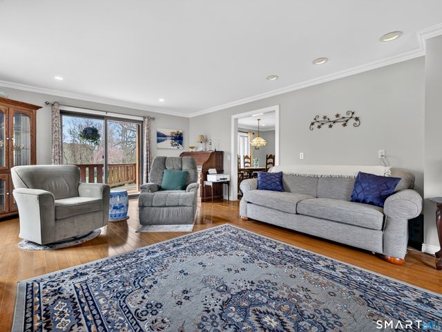 14 Bradford Road, Stonington, CT 06378