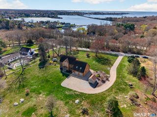 14 Bradford Road, Stonington, CT 06378