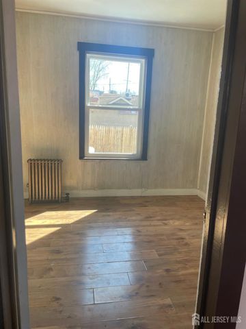 638 bound brook Road A, Dunellen, NJ 08812
