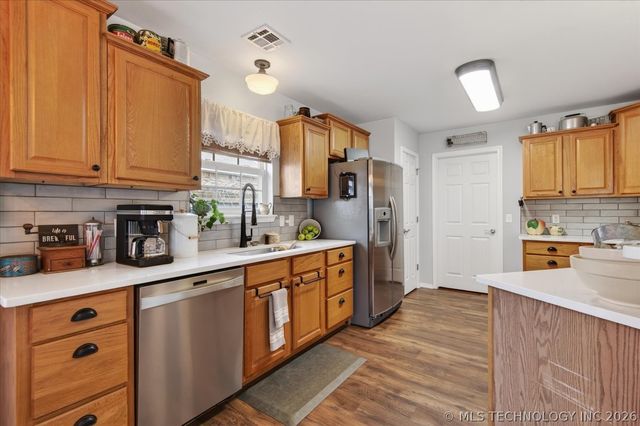 1909 Richmond Drive, Bartlesville, OK 74006