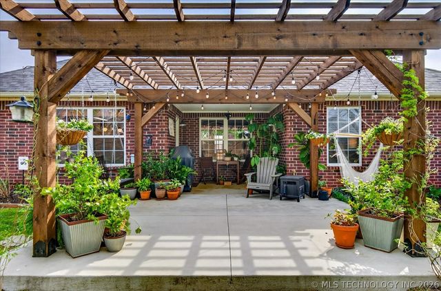 1909 Richmond Drive, Bartlesville, OK 74006