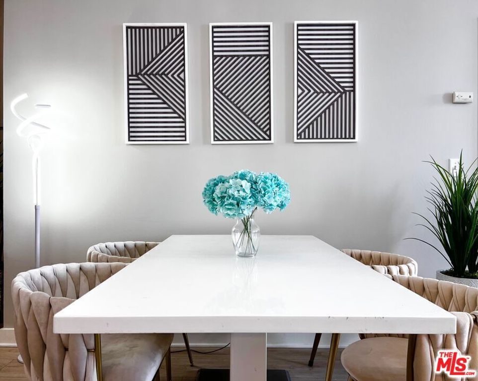 Image 6 of property listing at 3810 Wilshire Boulevard 408, Los Angeles, CA 90010