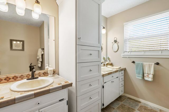 515 Beachview Circle, Hot Springs, AR 71913