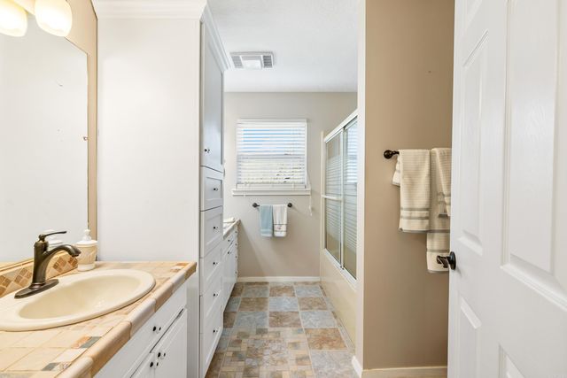 515 Beachview Circle, Hot Springs, AR 71913