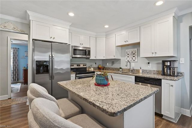 4713 Honeygrove RD, Virginia Beach, VA 23455