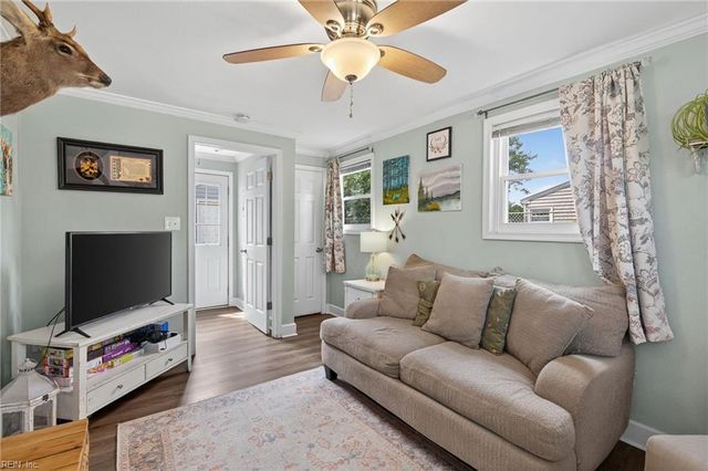 4713 Honeygrove RD, Virginia Beach, VA 23455