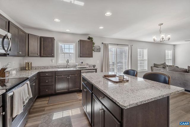 124 SHADY CT, Waynesboro, VA 22980