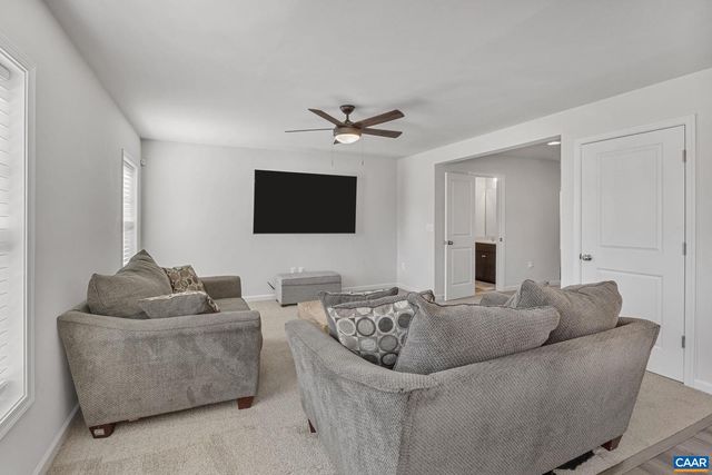 124 SHADY CT, Waynesboro, VA 22980