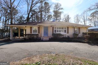1077 Helen Street, Morrow, GA 30260