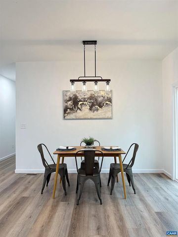 197 SLATE RIVER TRL, Arvonia, VA 23004