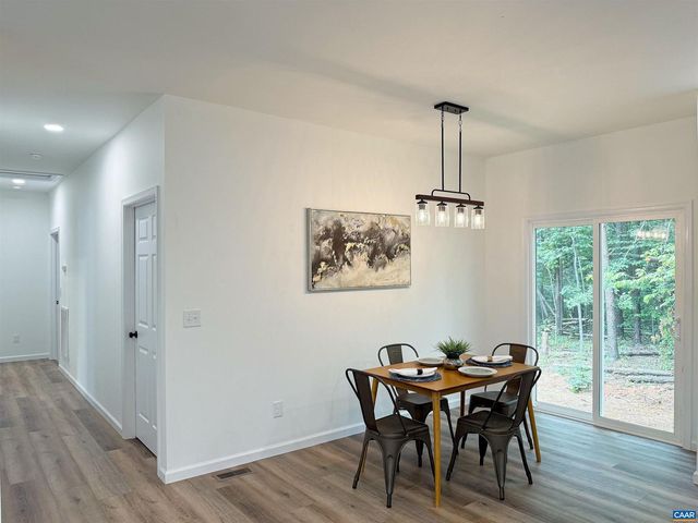 197 SLATE RIVER TRL, Arvonia, VA 23004