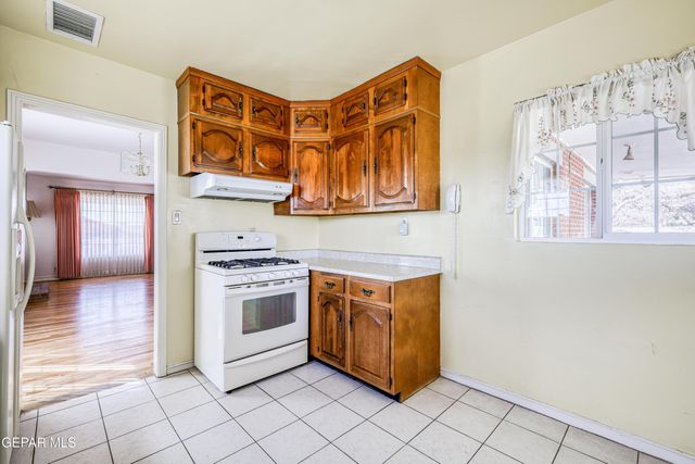 3131 NASHVILLE Avenue, El Paso, TX 79930