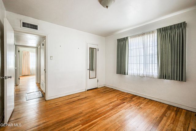 3131 NASHVILLE Avenue, El Paso, TX 79930