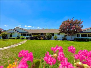 9537 Jellico Avenue, Northridge, CA 91325