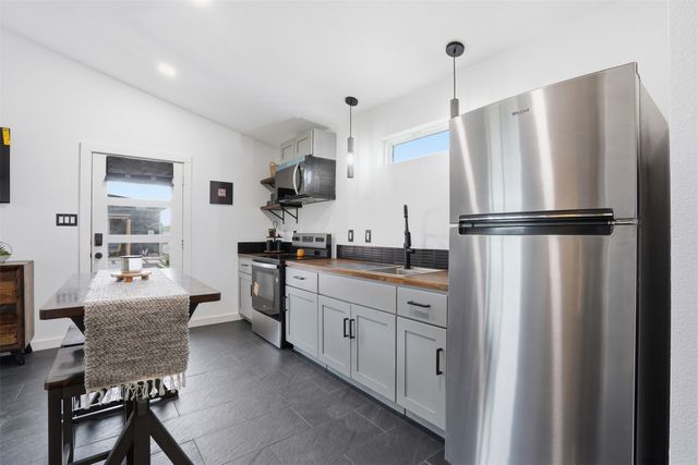 238 Martin Drive, Granbury, TX 76049