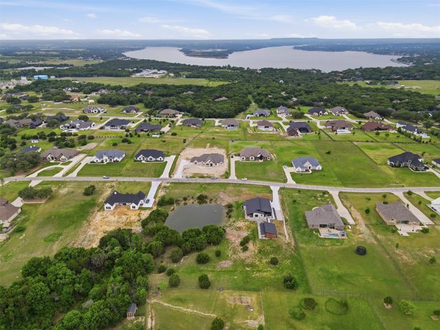 238 Martin Drive, Granbury, TX 76049