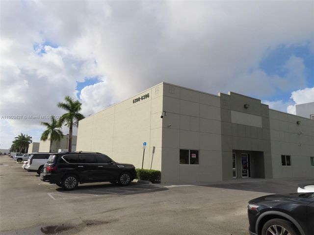 6390 NW 97th Ave 10, Doral, FL 33178