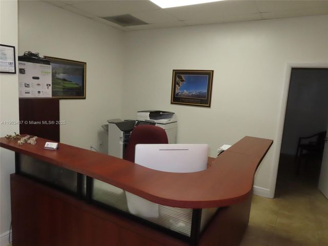 6390 NW 97th Ave 10, Doral, FL 33178