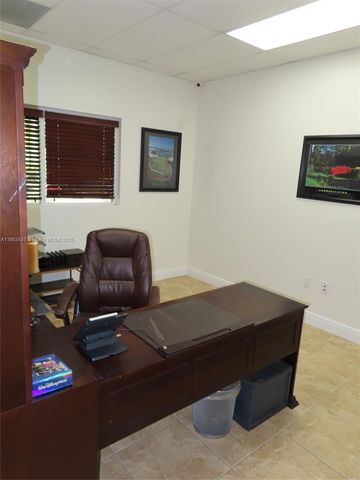 6390 NW 97th Ave 10, Doral, FL 33178