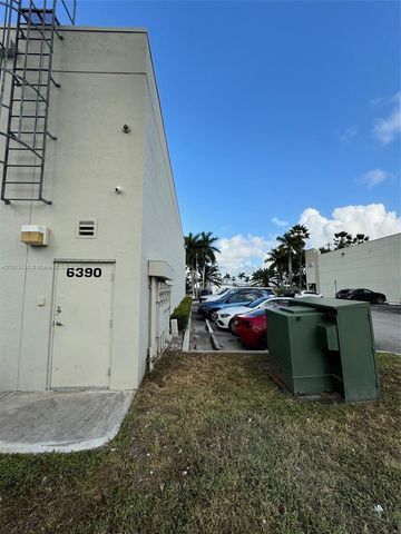6390 NW 97th Ave 10, Doral, FL 33178
