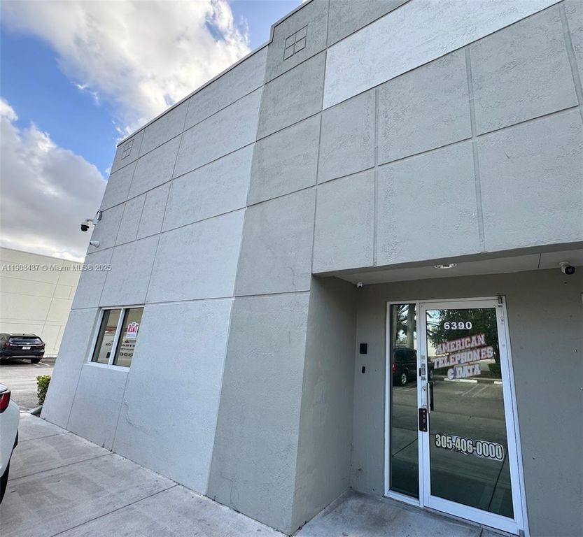 6390 NW 97th Ave 10, Doral, FL 33178