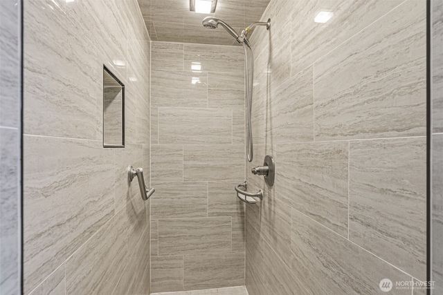 406 N 19th Ave, Kelso, WA 98626