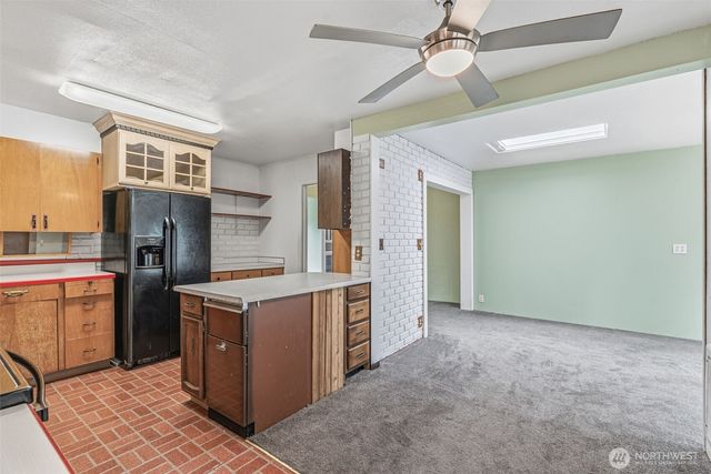 406 N 19th Ave, Kelso, WA 98626