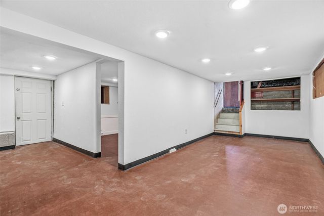 406 N 19th Ave, Kelso, WA 98626